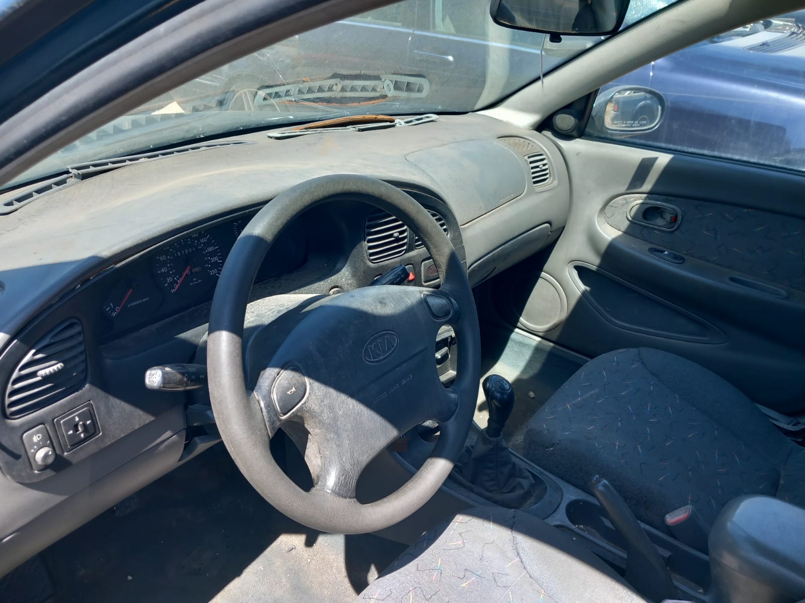 KIA SHUMA LS  GASOLINA