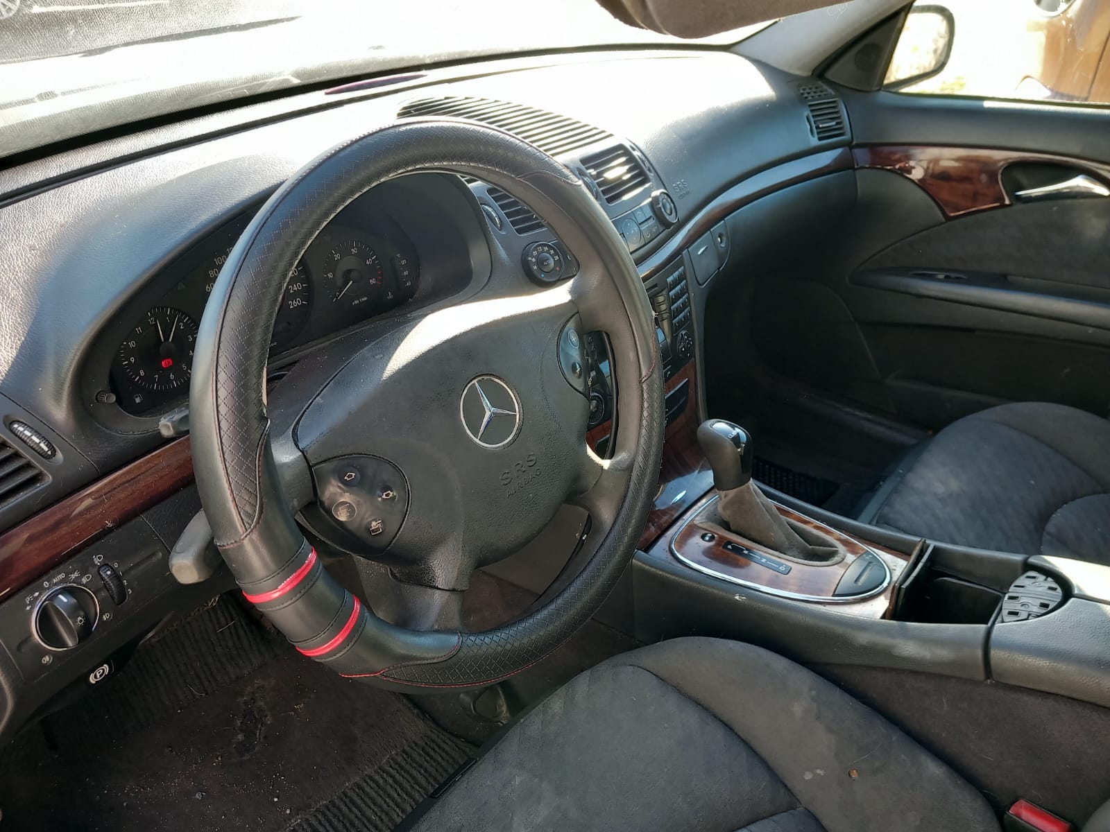 MERCEDES E-200 CDI CLASSIC