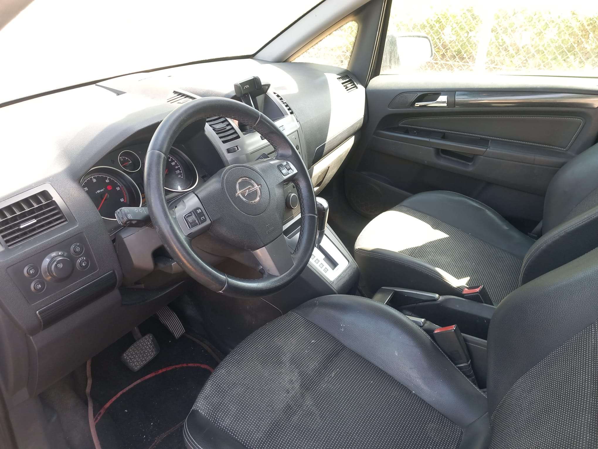OPEL ZAFIRA 7 PLAZAS CAMBIO AUTOMÁTICO DIESEL